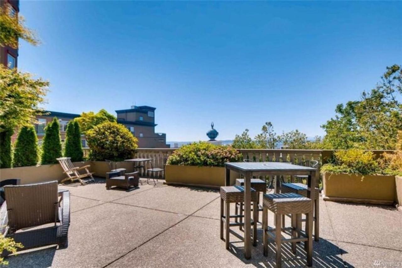 Top Floor Water View Oasis Near Space Needle & Cruise Seattle Exteriör bild